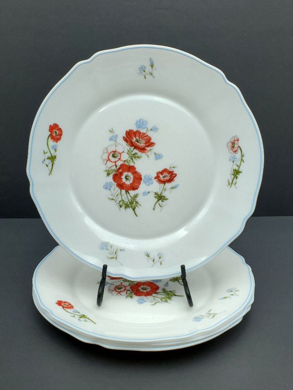 Arcopal France Paradise Dinner Plates White Opal Glass Red Poppies Dinner Plates
